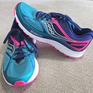 Saucony Guide 10 S10350-3 Teal Pink Blue Athletic Running Shoes - Size 8.5